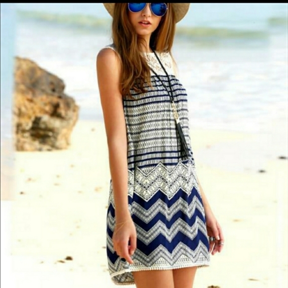 Bohemian Style Print Lace Patchwork Dress Medium - Picture 1 of 5